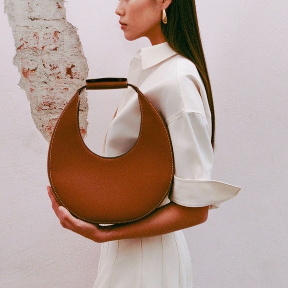 staud large moon croc embossed bag saddle - Picture 7 of 8